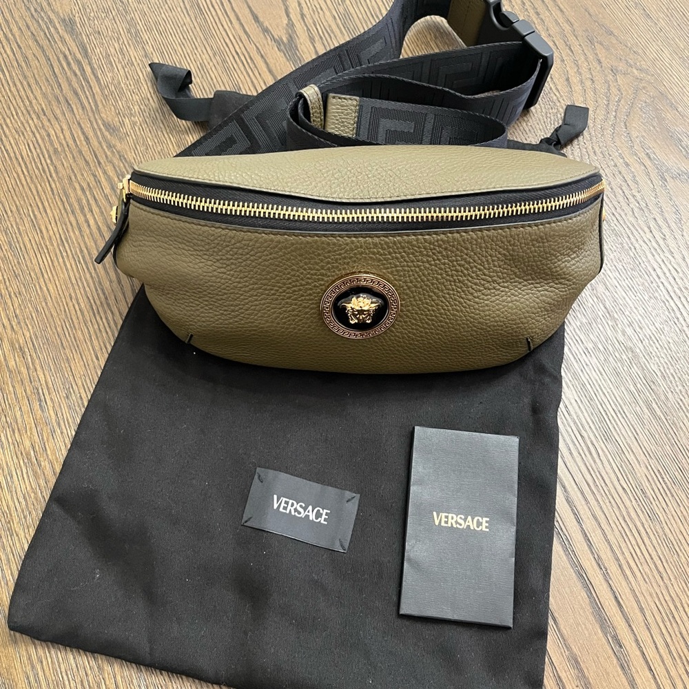 Versace Leather Belt Bag 💯 Authentic Unisex